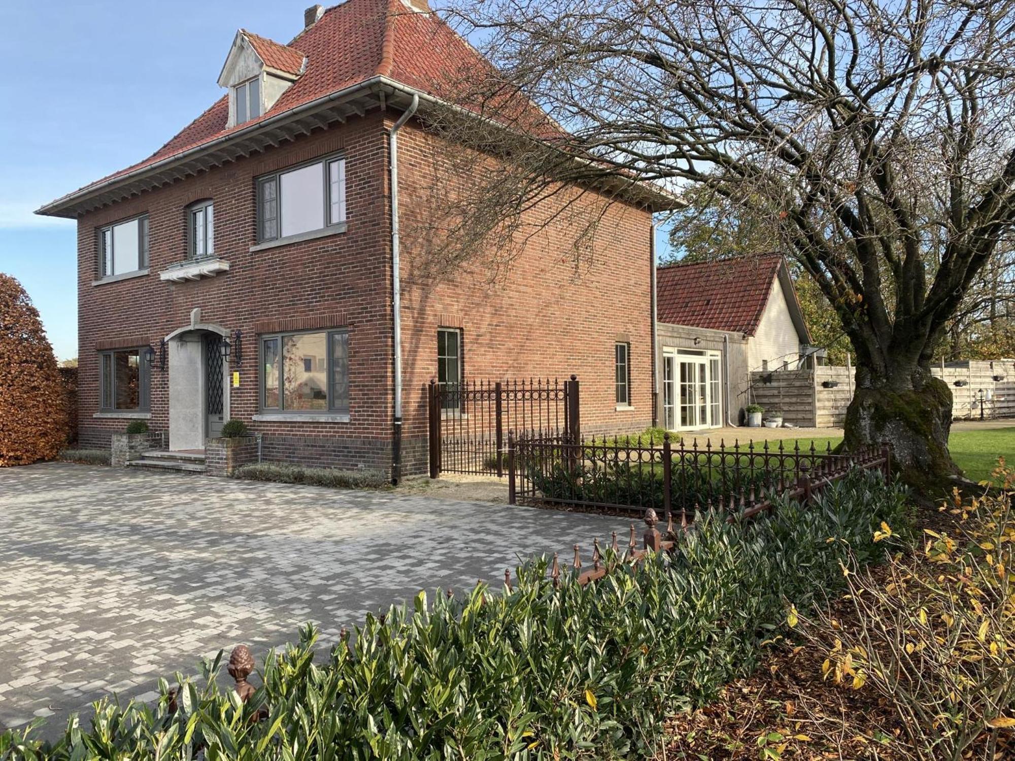 Villa Het Bruegelhof Peer Exterior foto